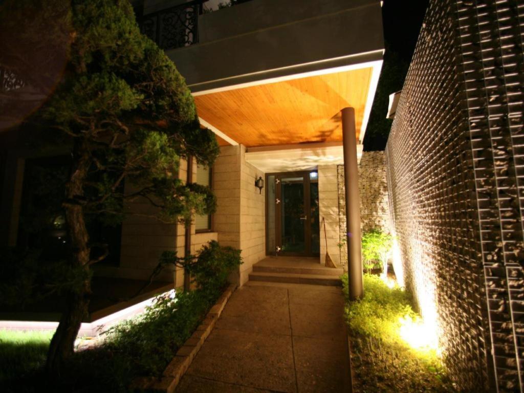 Bonum 1957 Hanok And Boutique Seoul Exterior foto